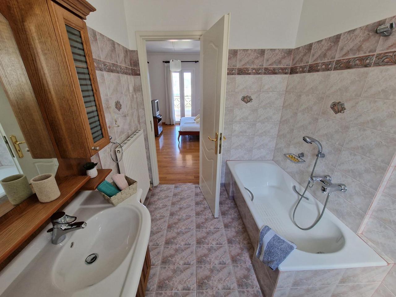 The Mirador Boutique Villa With Scenic Sea View Pórto Ráfti Екстериор снимка